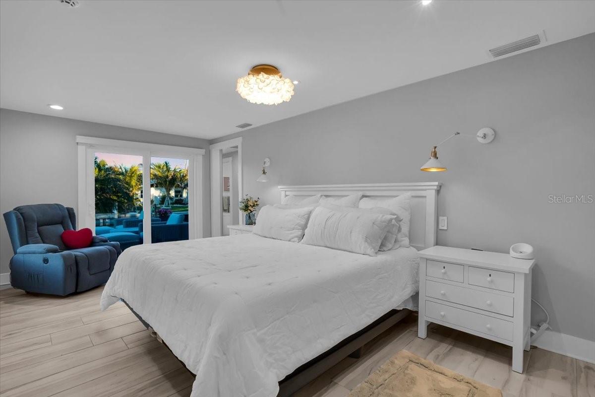 KEY ROYALE 7TH ADD - Residential