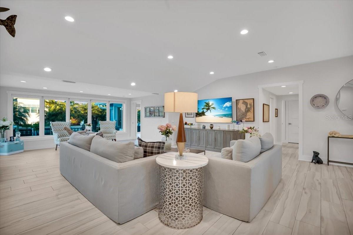 KEY ROYALE 7TH ADD - Residential