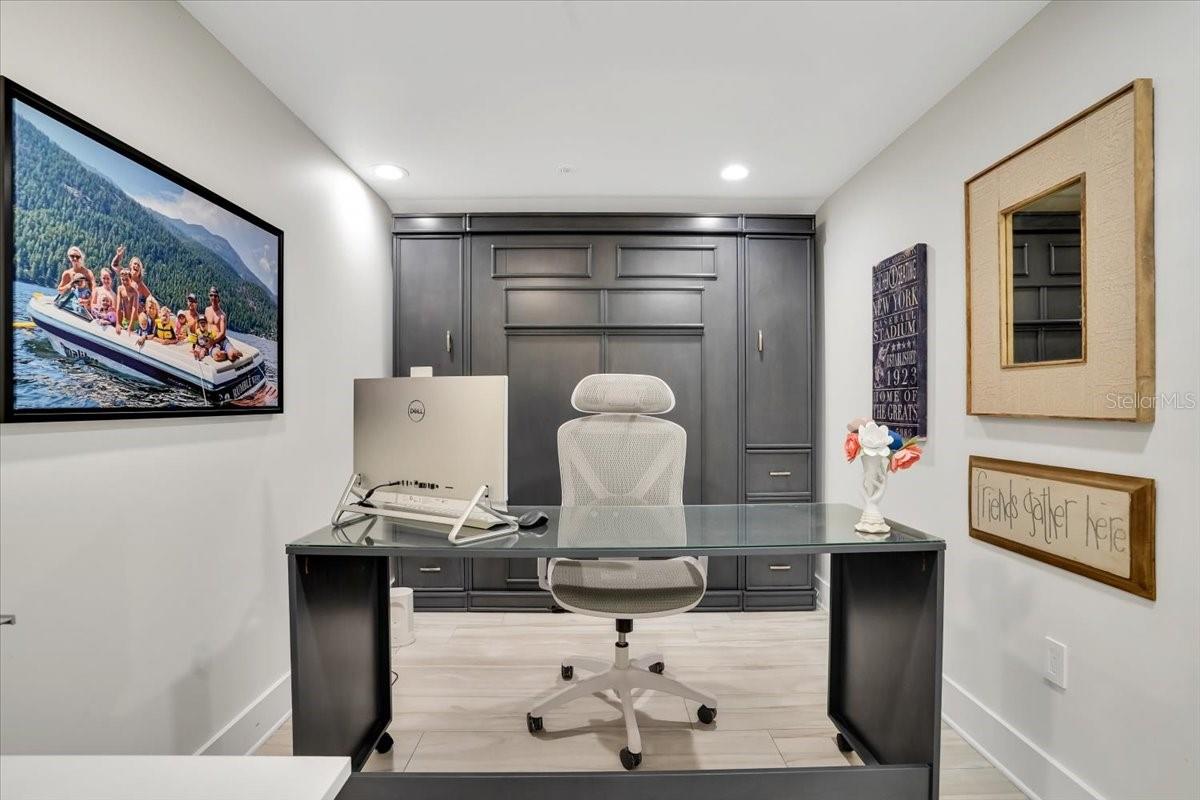 KEY ROYALE 7TH ADD - Residential