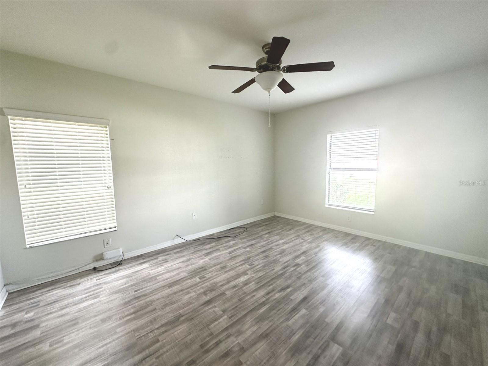 LIVE OAK PRESERVE 2C VILLAGES - Residential