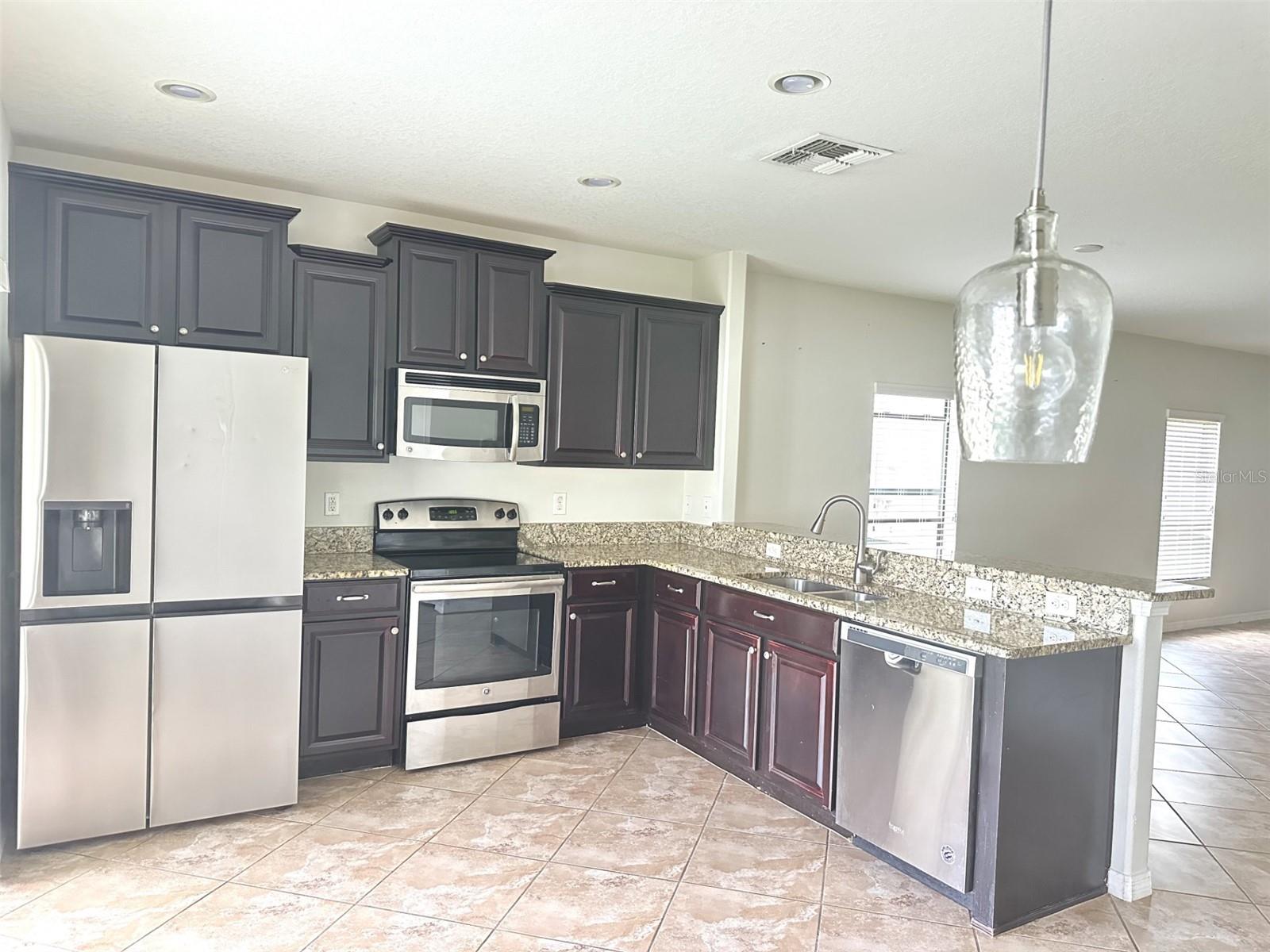 LIVE OAK PRESERVE 2C VILLAGES - Residential