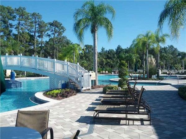 LIVE OAK PRESERVE 2C VILLAGES - Residential