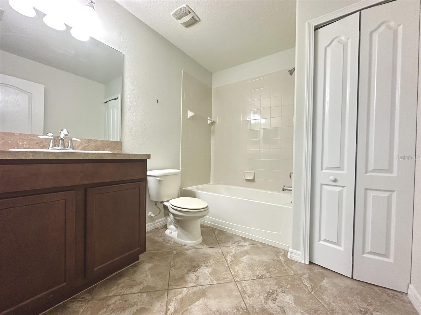 LIVE OAK PRESERVE 2C VILLAGES - Residential