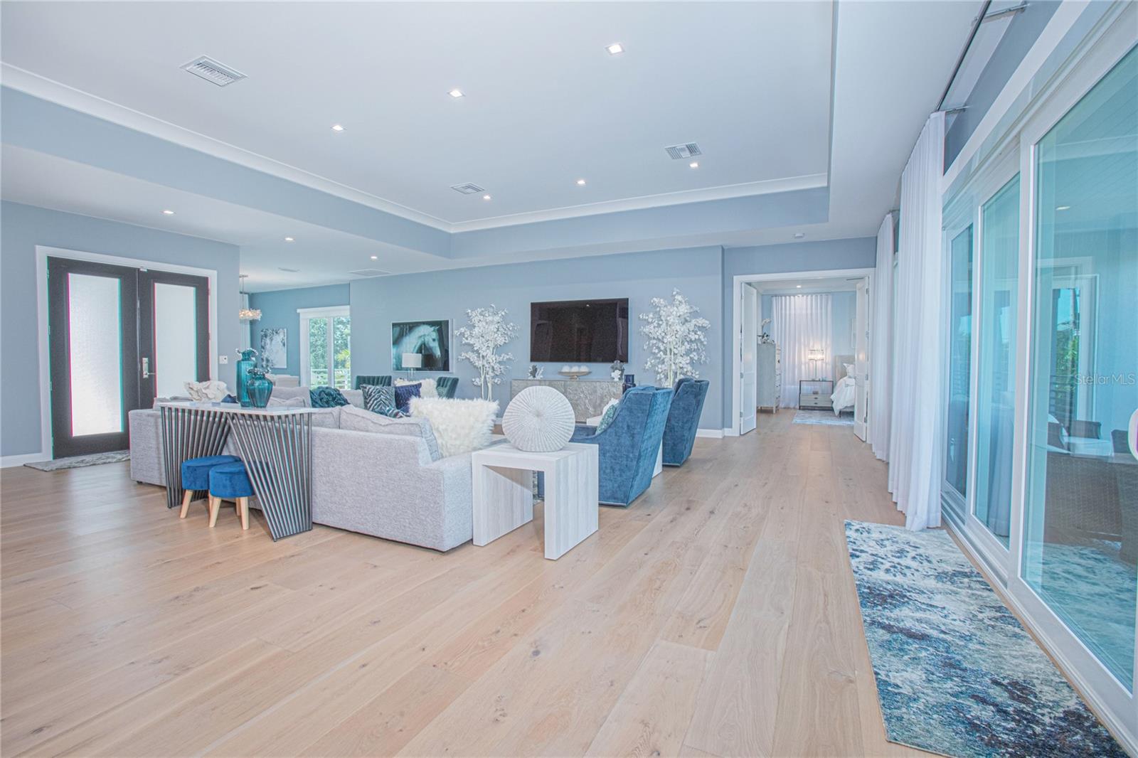 WINSTON ESTATES - Residential