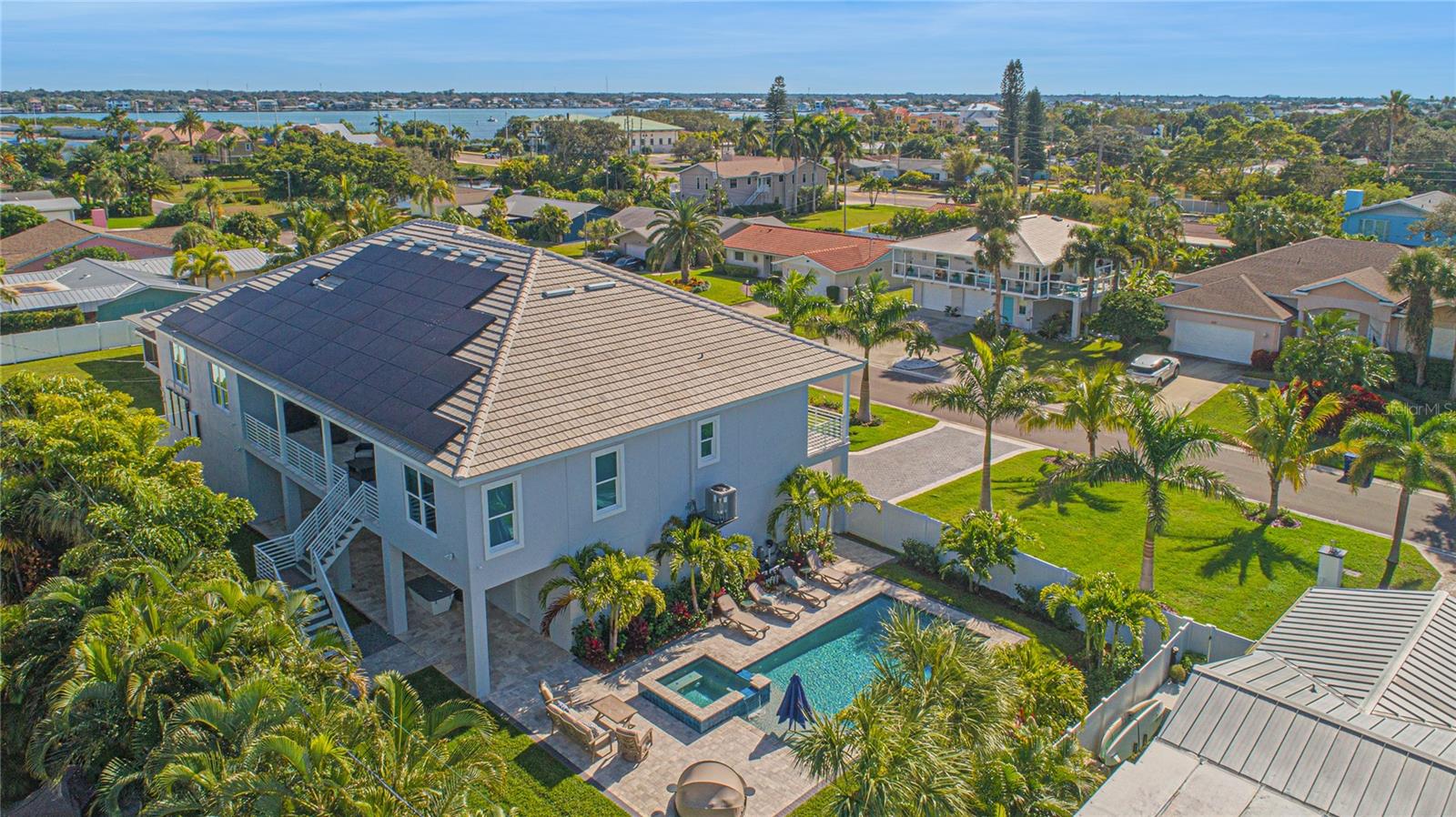 WINSTON ESTATES - Residential