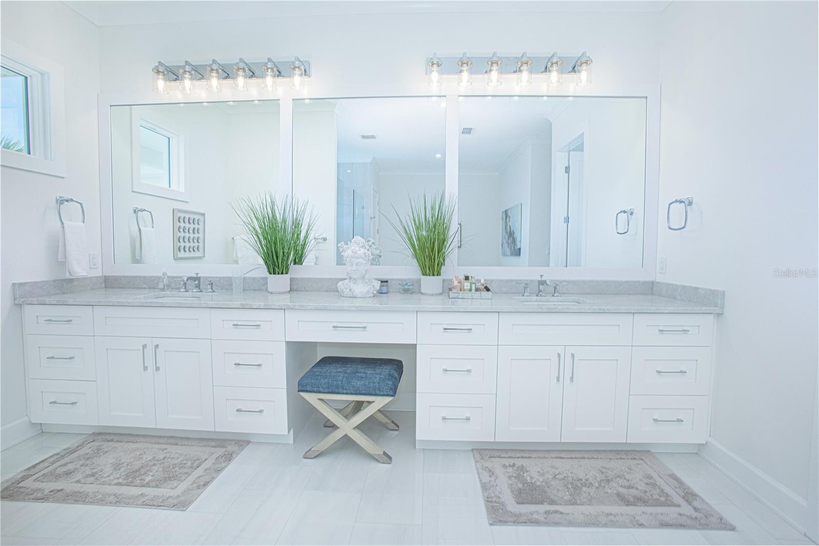 WINSTON ESTATES - Residential