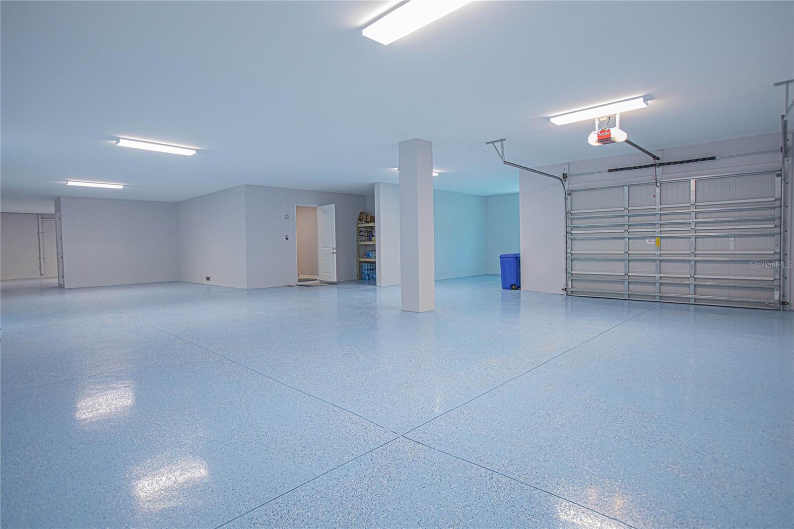 WINSTON ESTATES - Residential