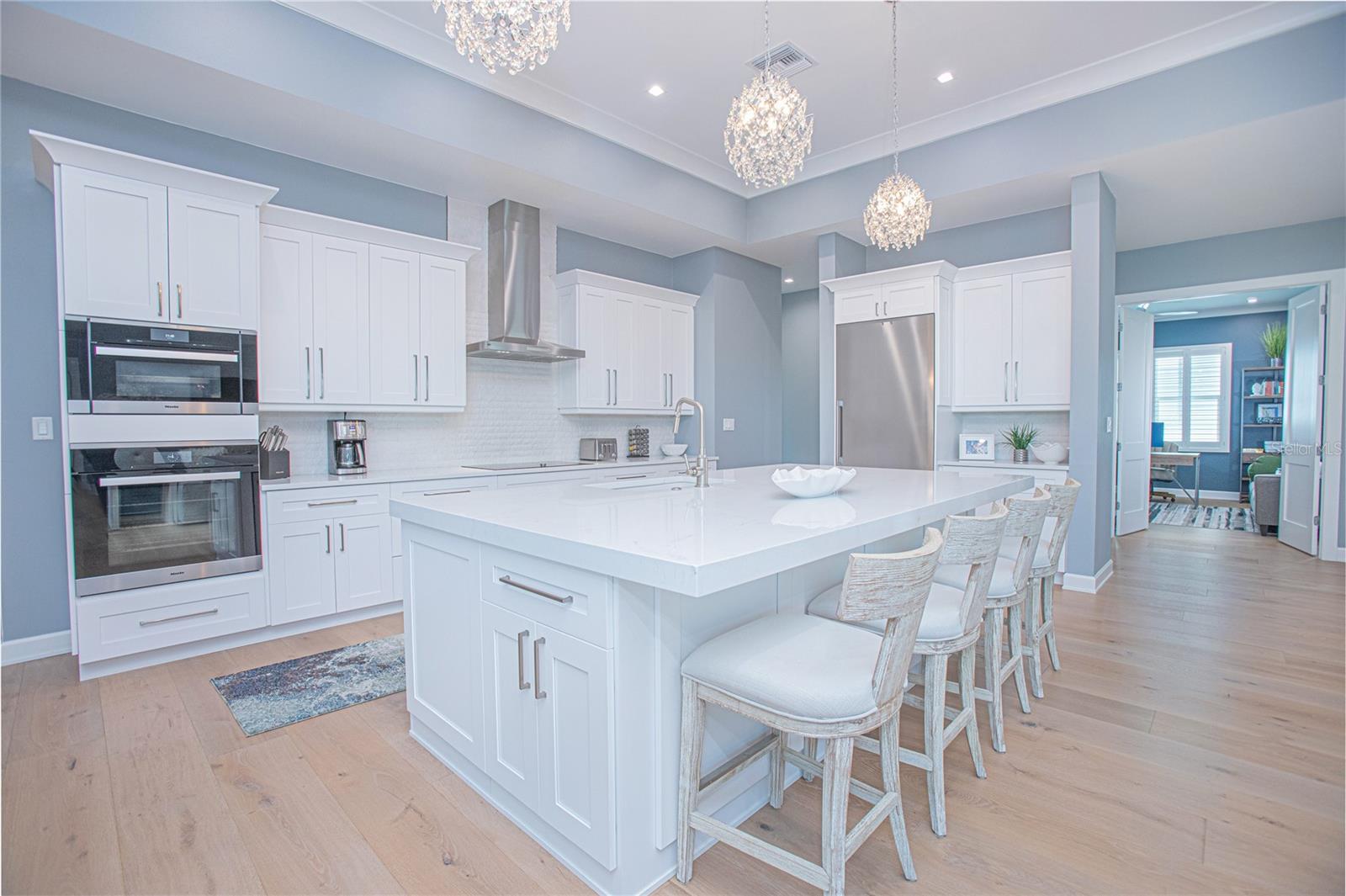 WINSTON ESTATES - Residential