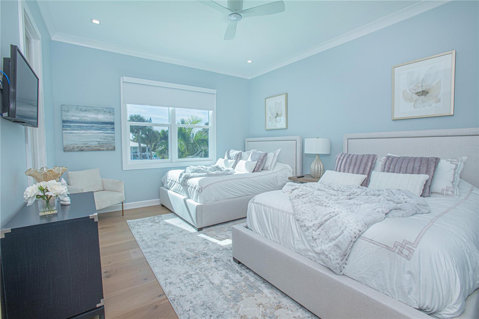 WINSTON ESTATES - Residential