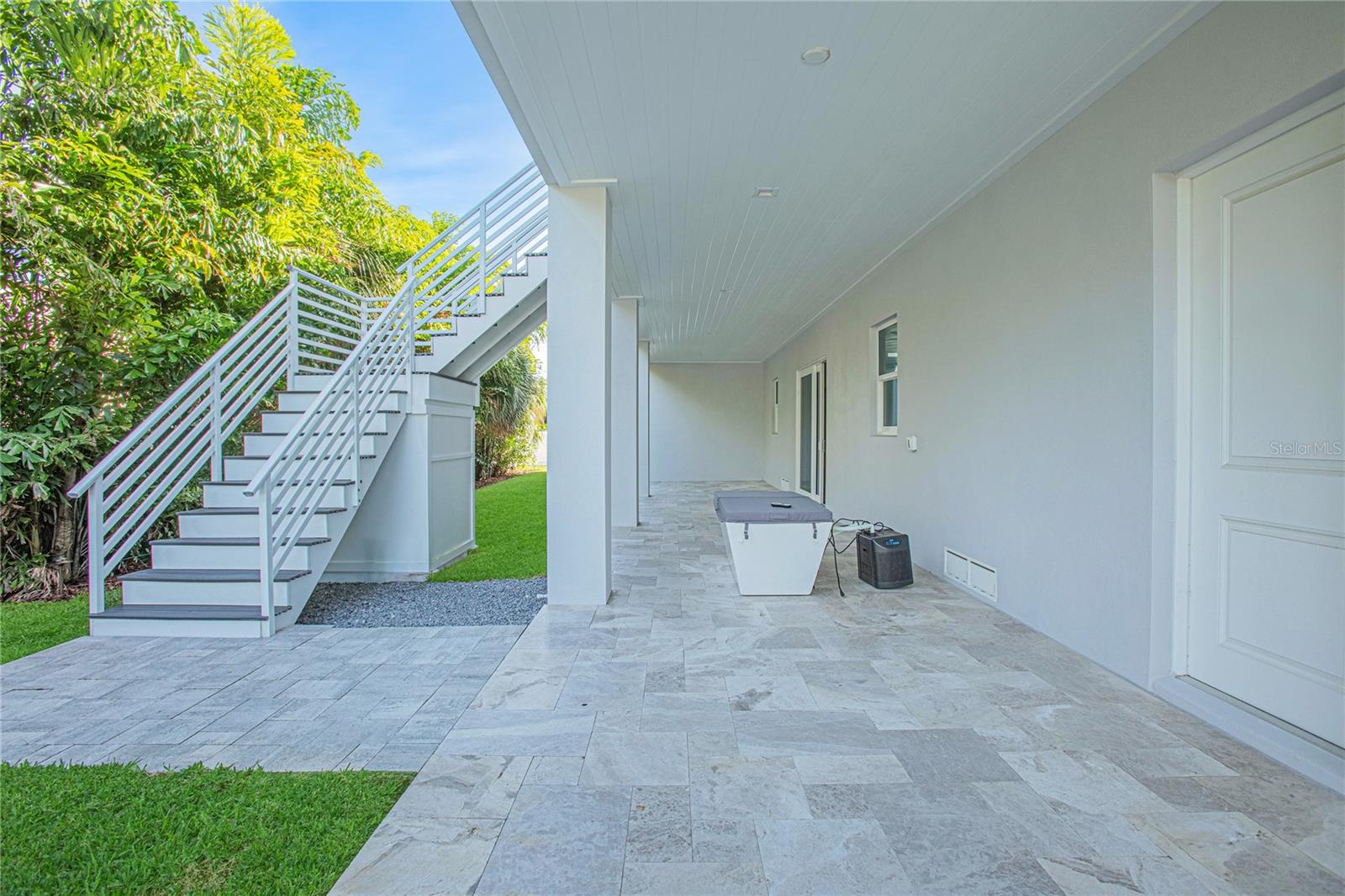 WINSTON ESTATES - Residential