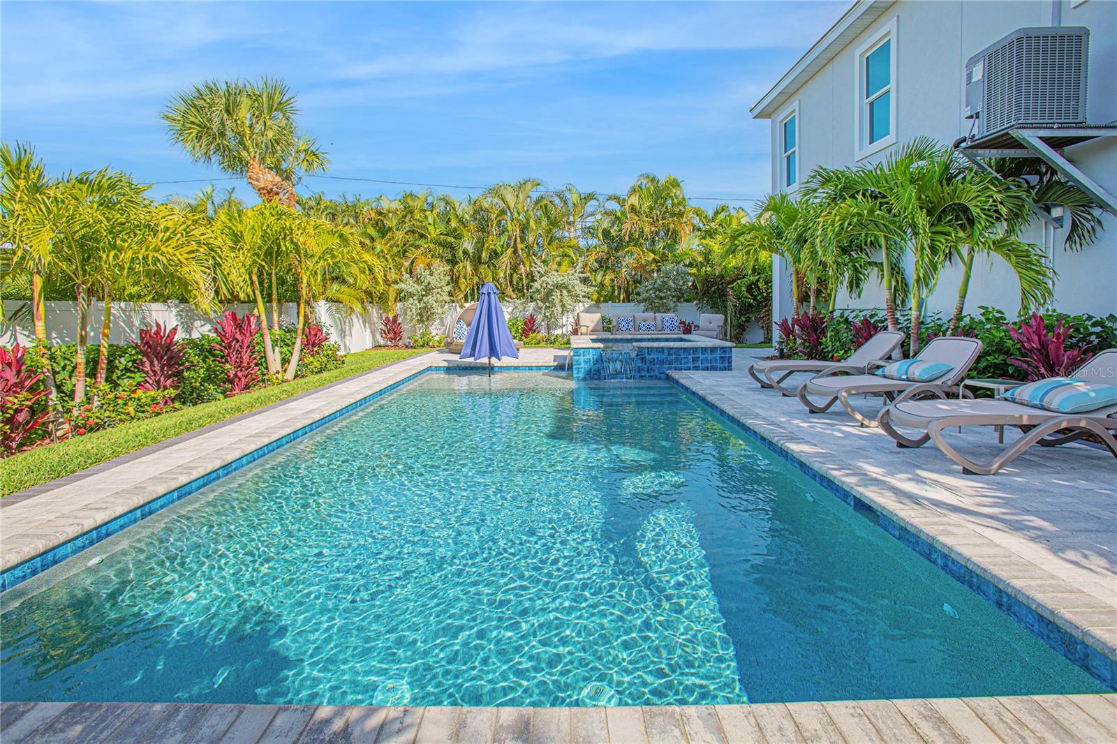 WINSTON ESTATES - Residential