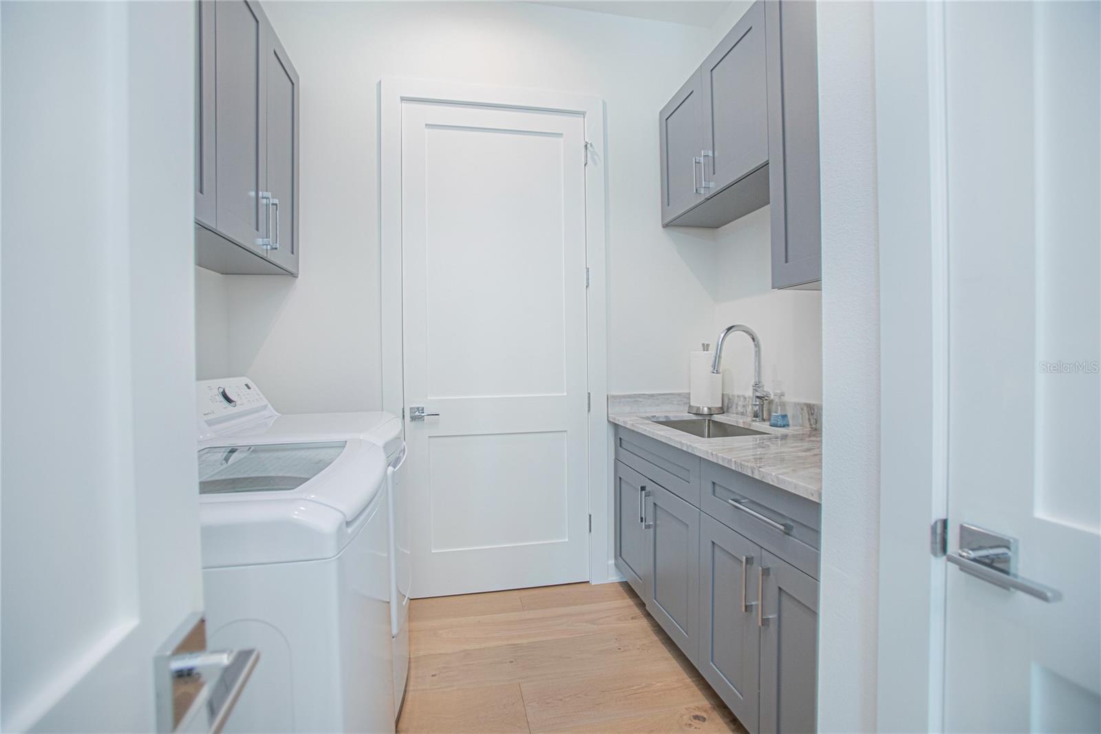 WINSTON ESTATES - Residential