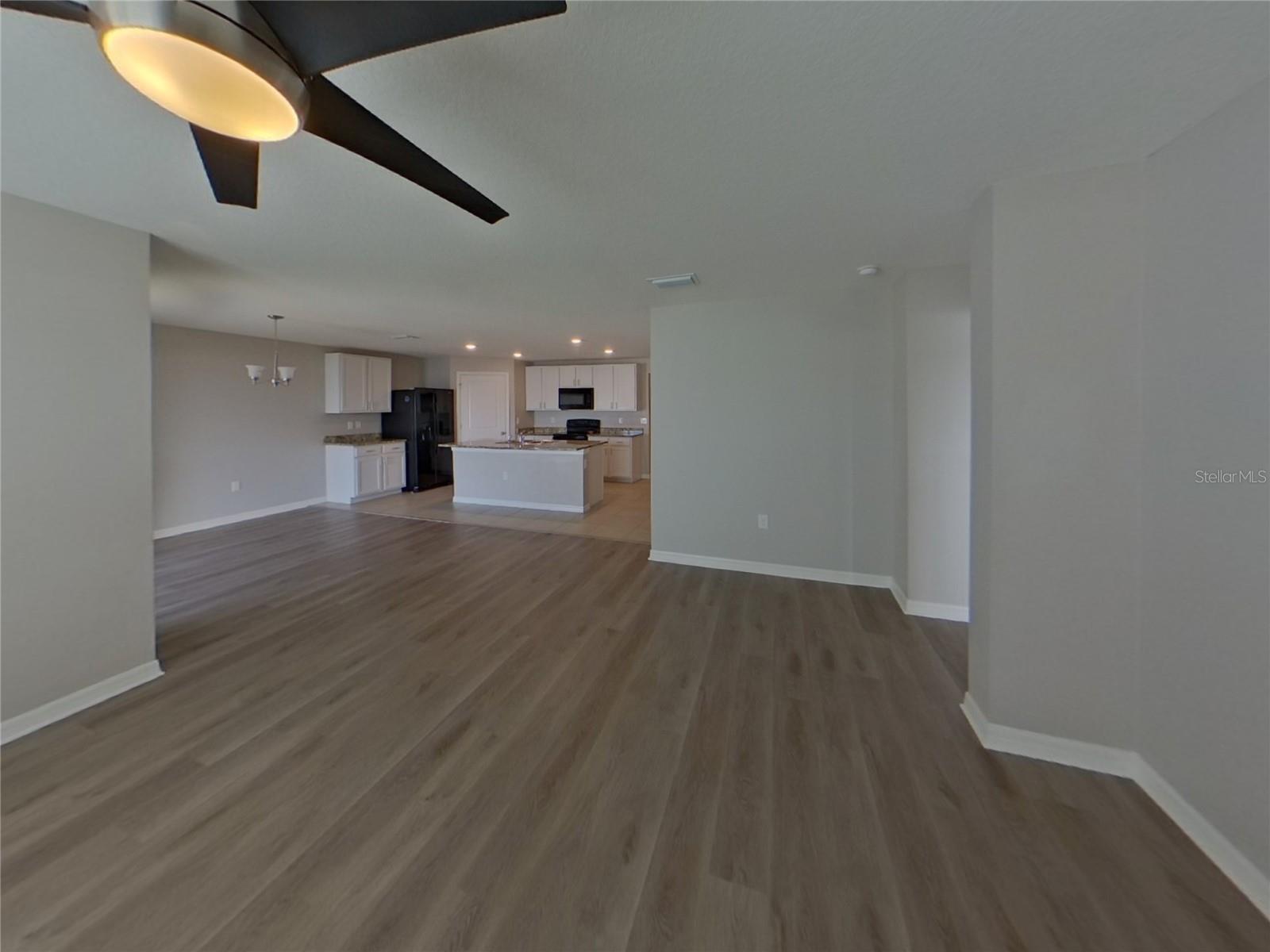 BROOKSIDE ESTATES - Residential Lease