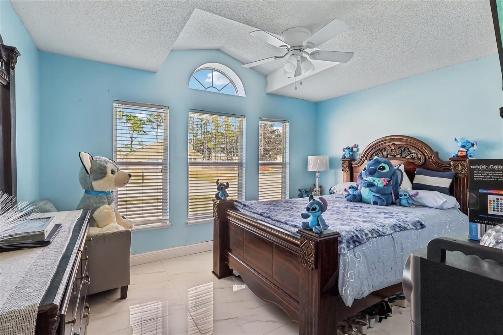 PINES WEST PH 01 - Residential