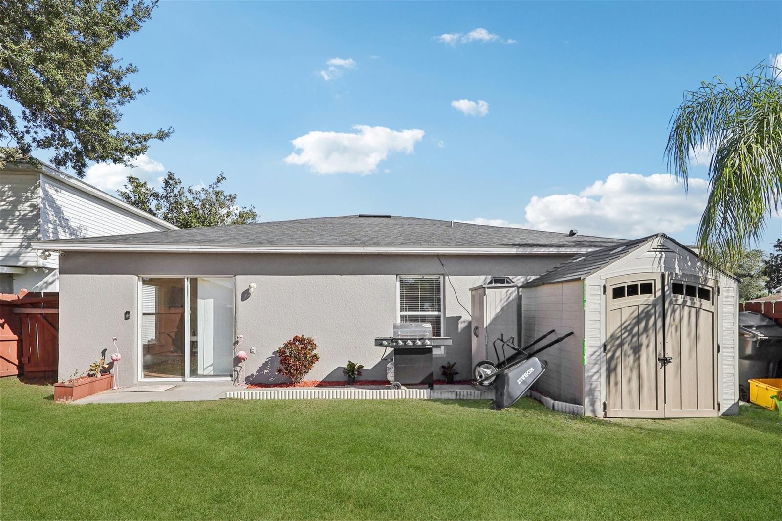 PINES WEST PH 01 - Residential