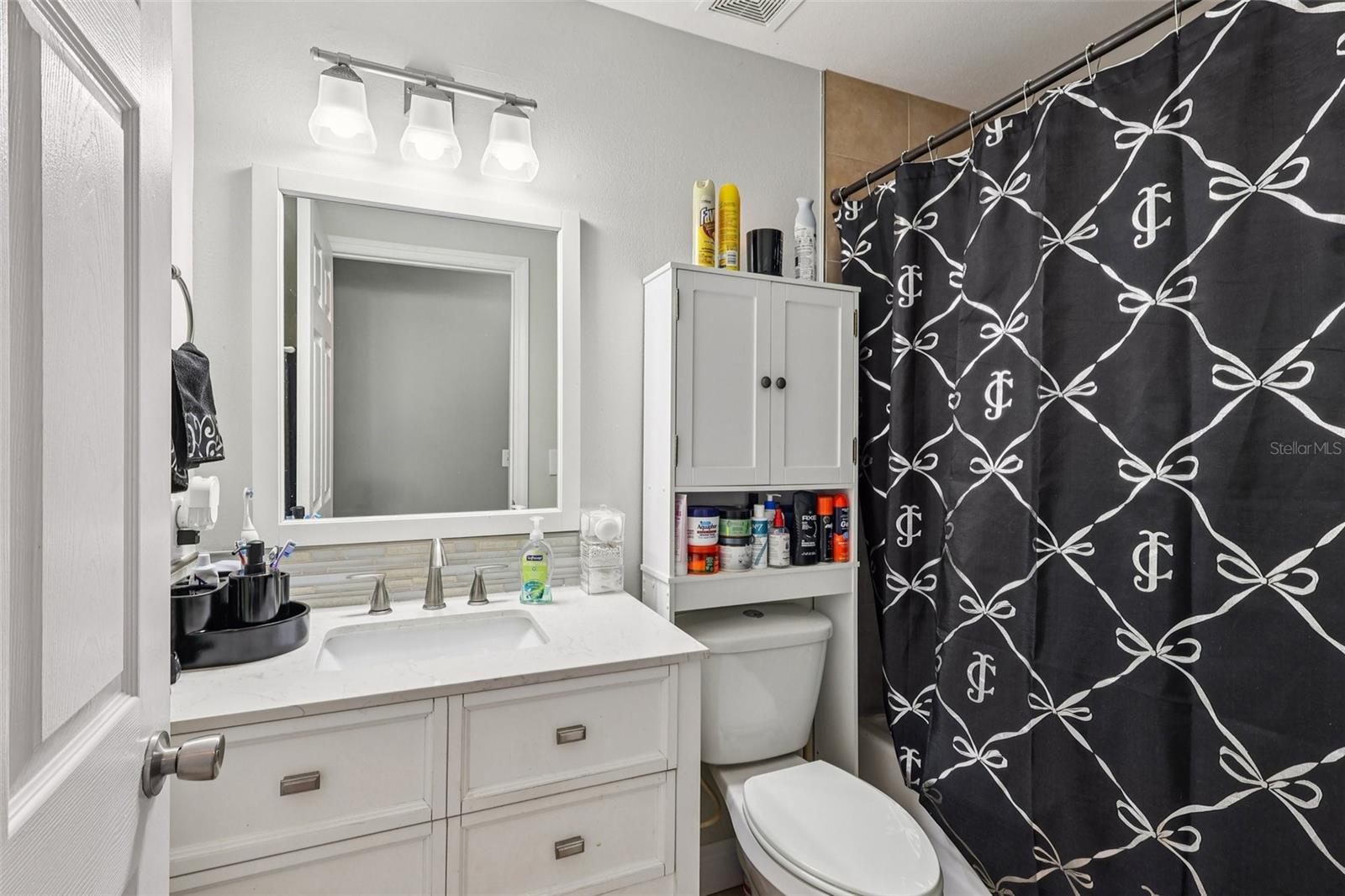 PINES WEST PH 01 - Residential