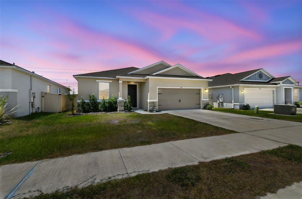 Photo of 292 Spirit Landings Circle, Winter Haven, FL 33880 (MLS # O6305100)