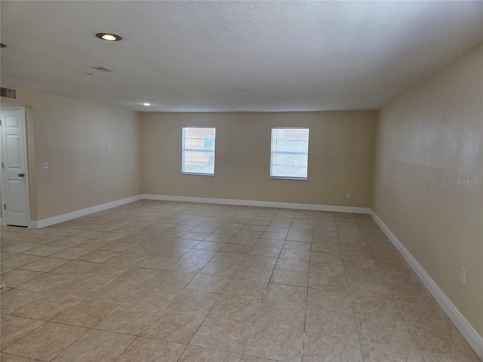 9004 TUDOR DRIVE K104