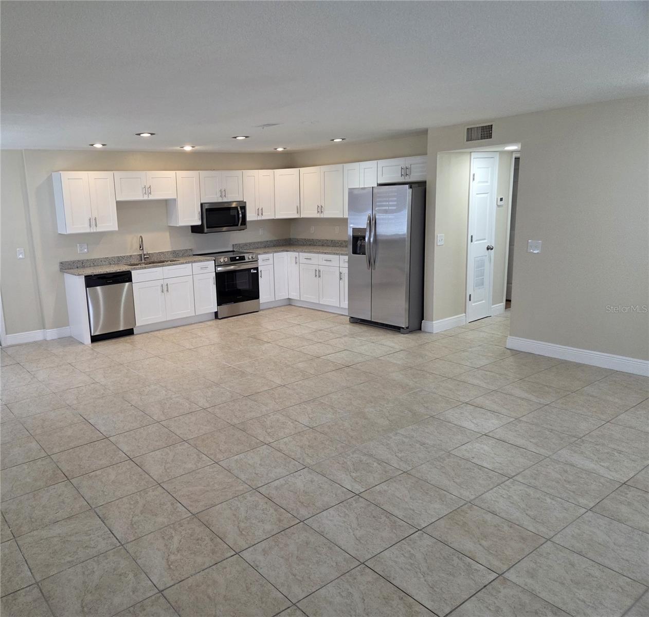 9004 TUDOR DRIVE K104