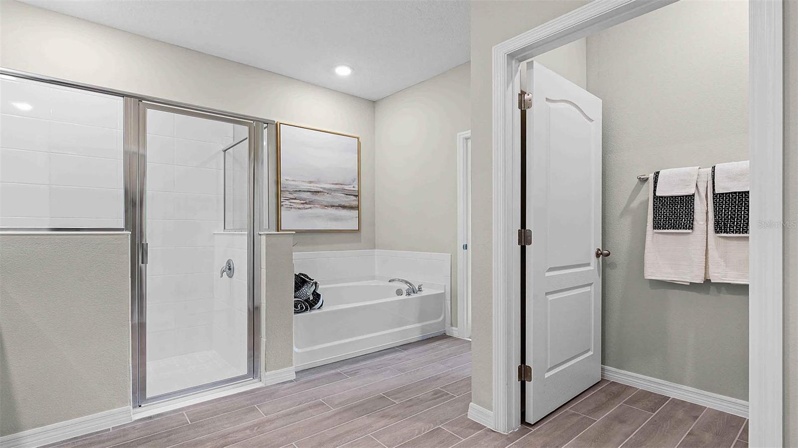 HARMONY WEST - Residential