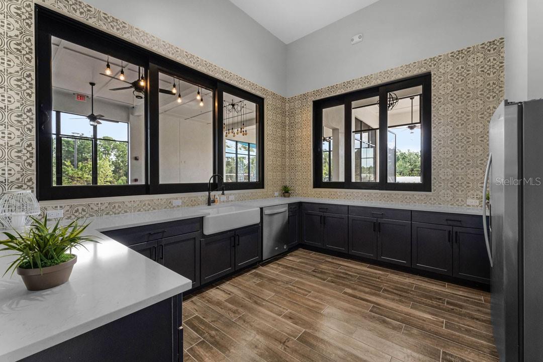 HARMONY WEST - Residential