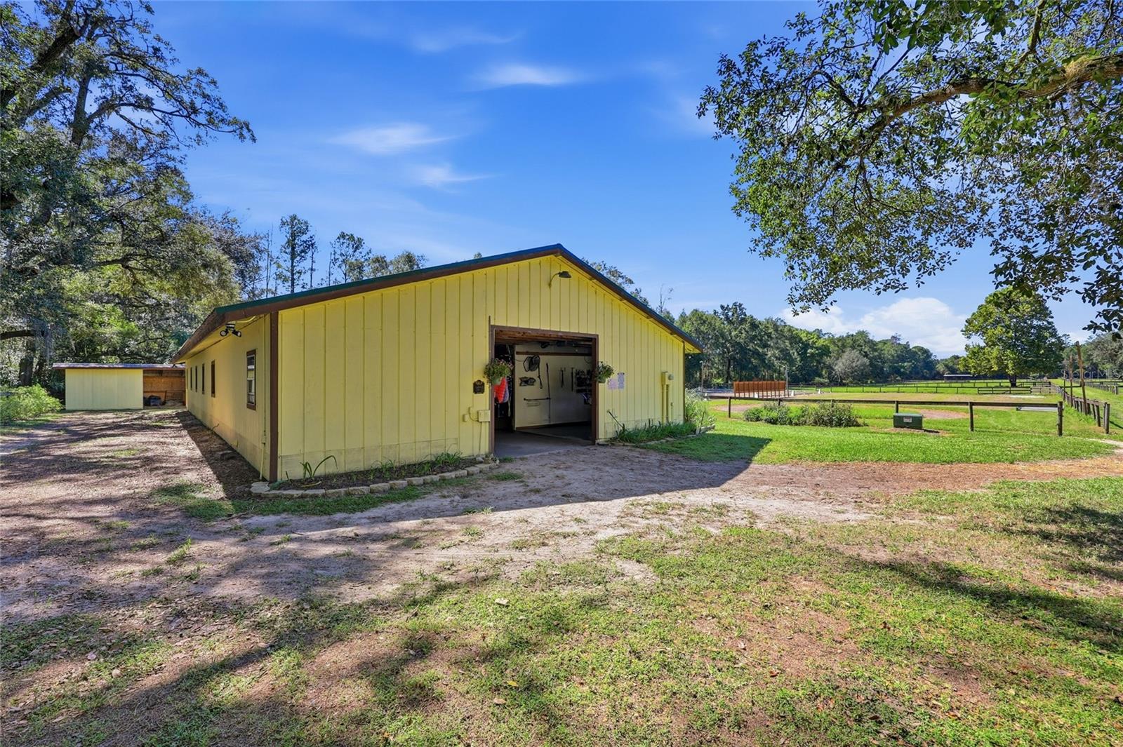 5916 NW 158TH STREET