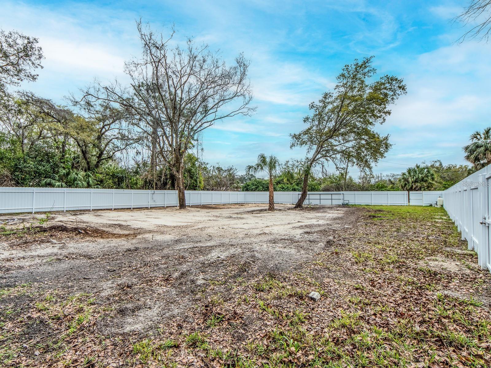 3837 STREAMSIDE LANE