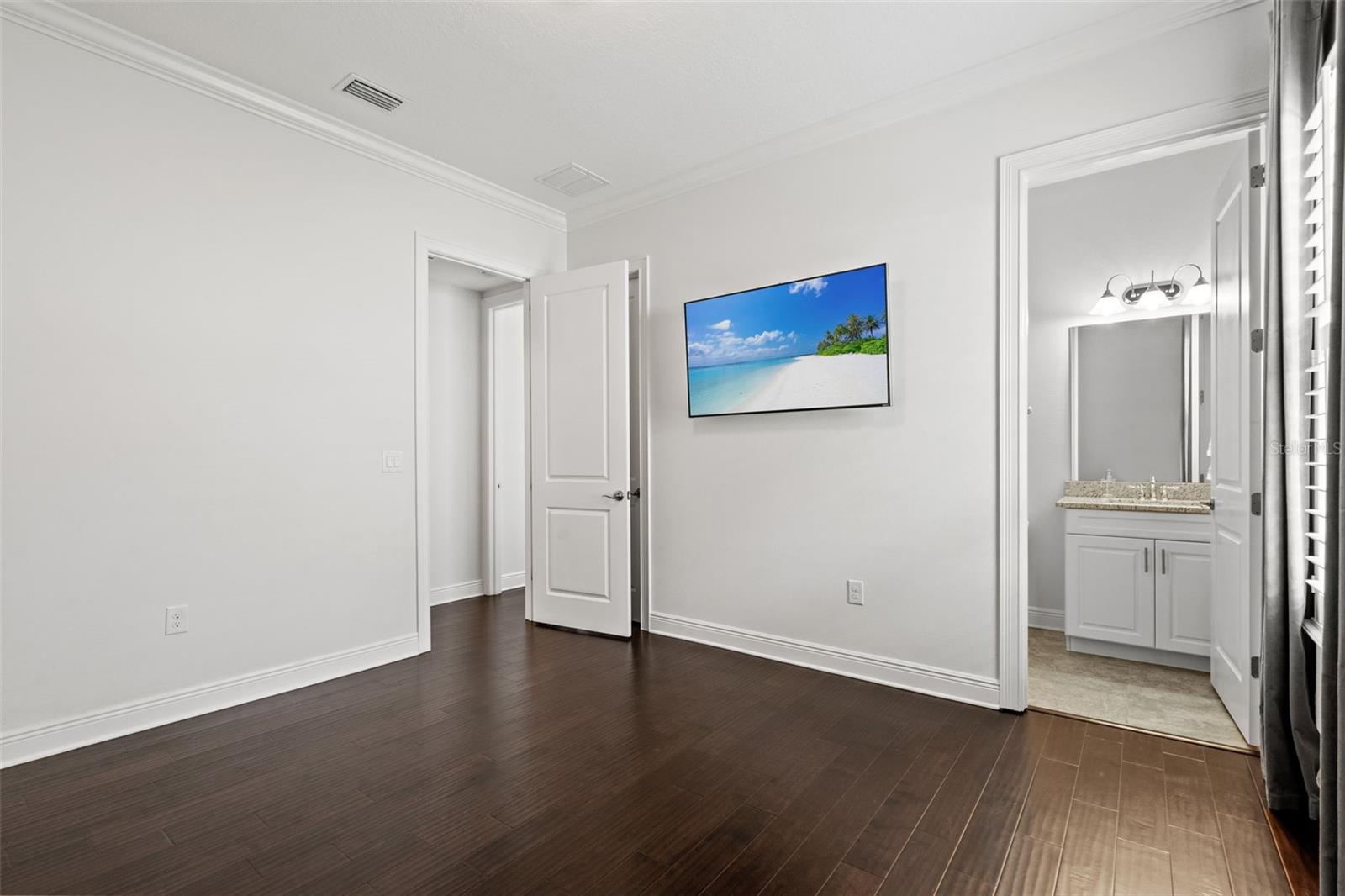 GRAND HAMPTON PH 3 - Residential