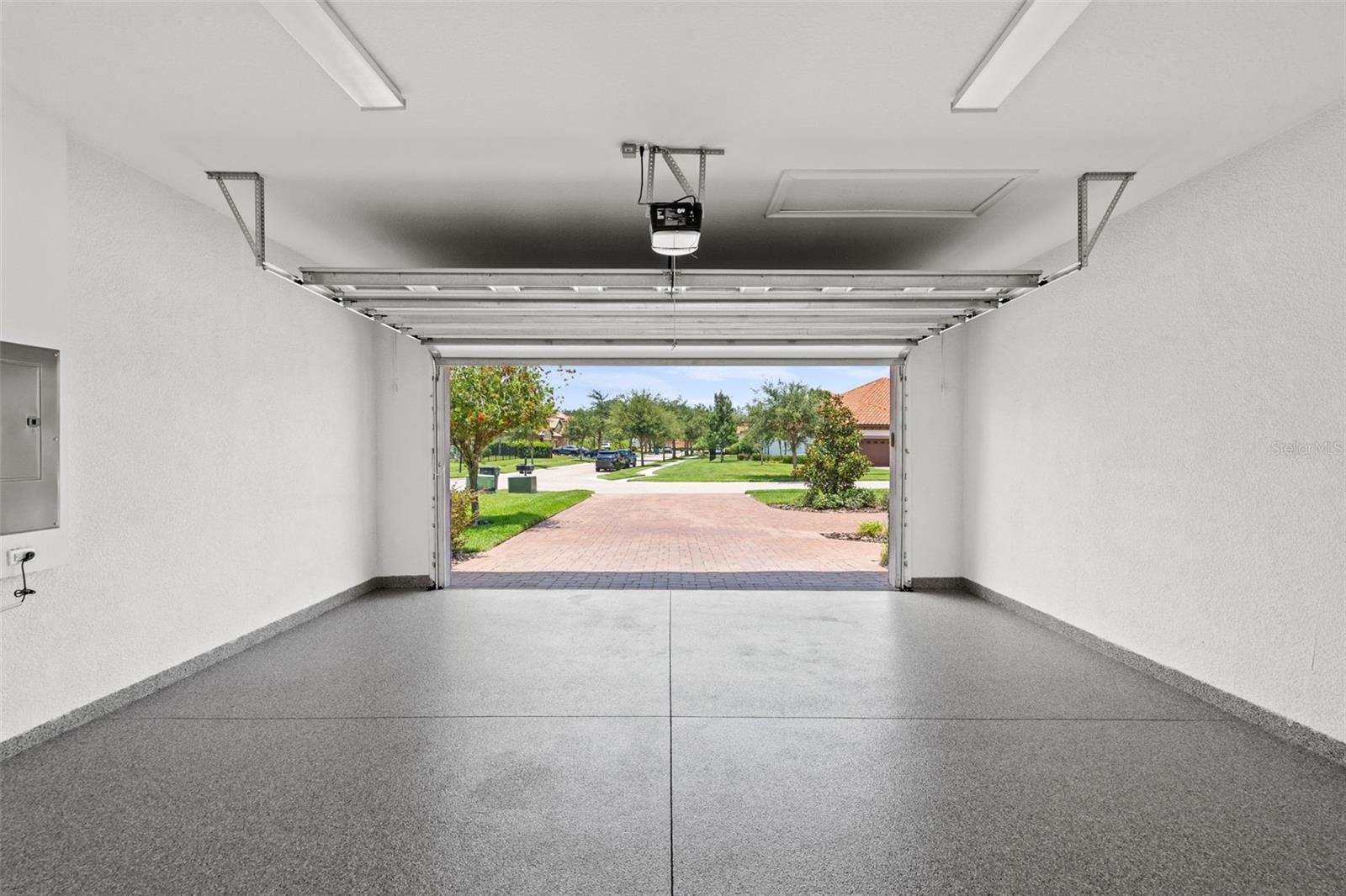 GRAND HAMPTON PH 3 - Residential
