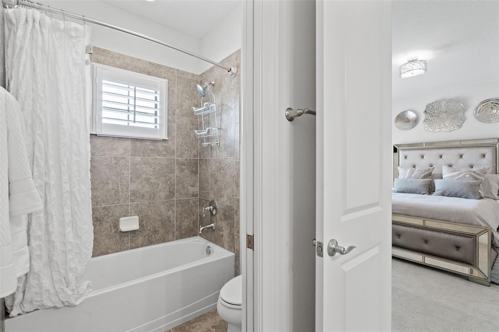 GRAND HAMPTON PH 3 - Residential