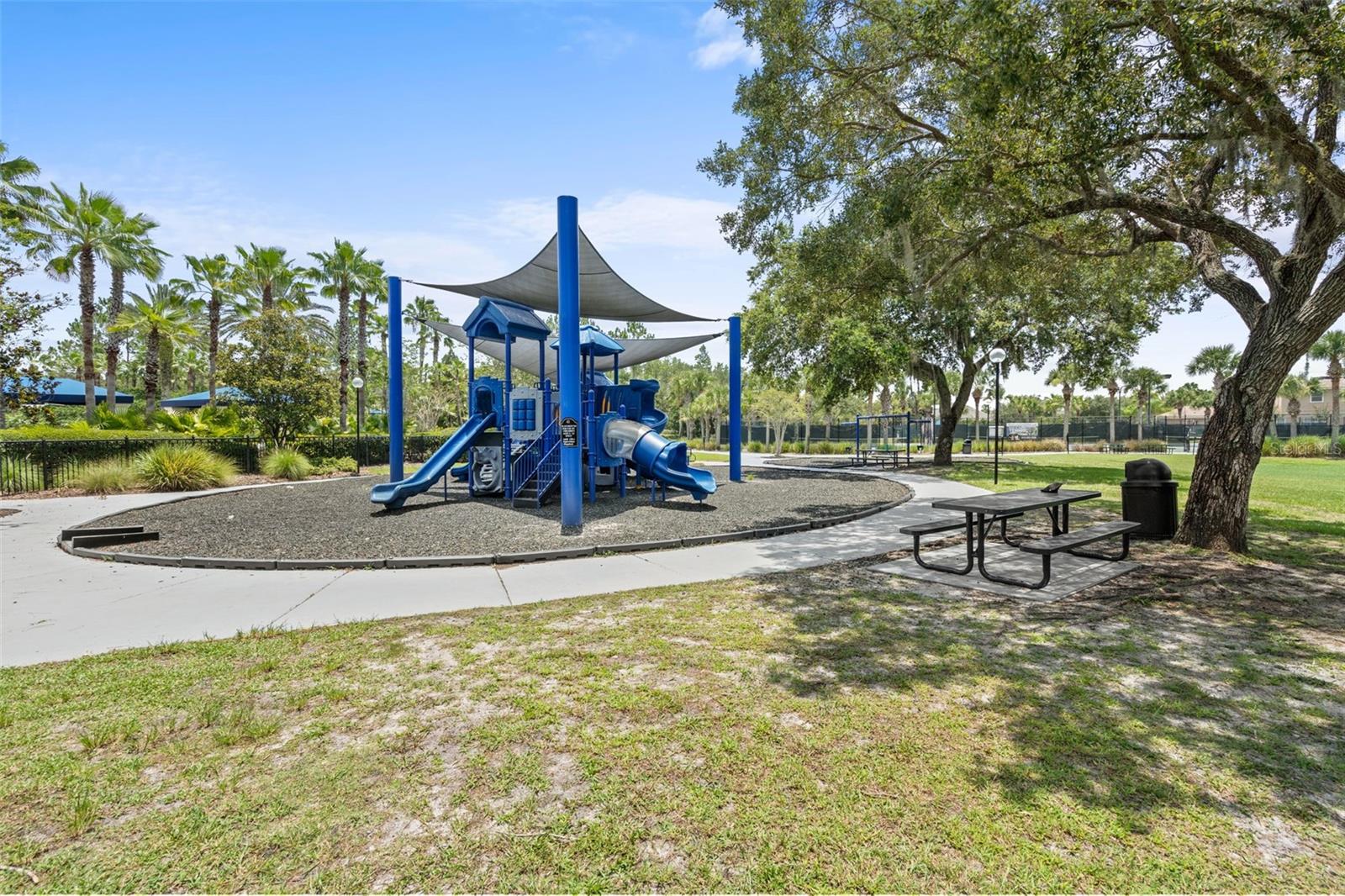 GRAND HAMPTON PH 3 - Residential