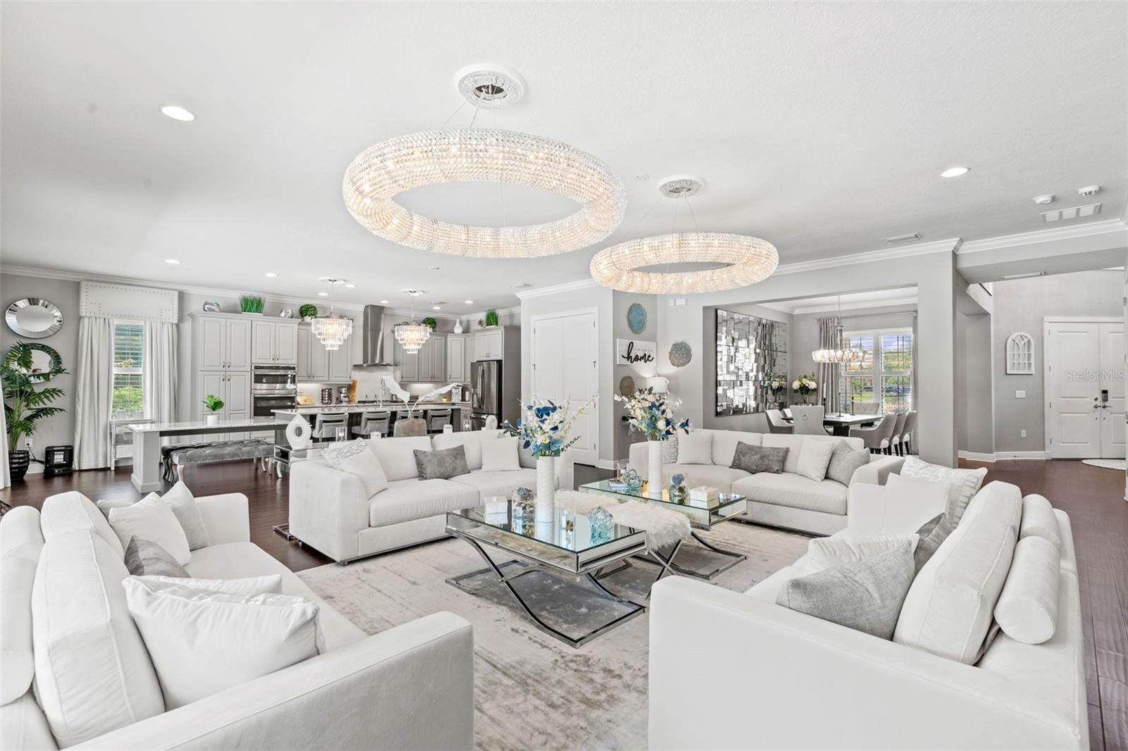 GRAND HAMPTON PH 3 - Residential