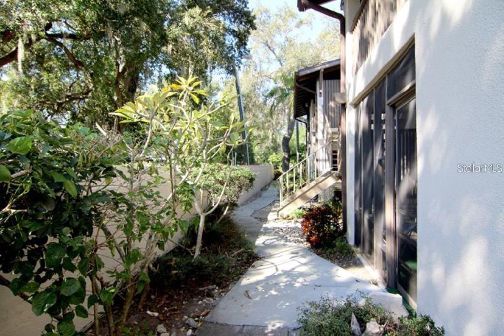 WESTWOOD VILLAS CONDO - Residential