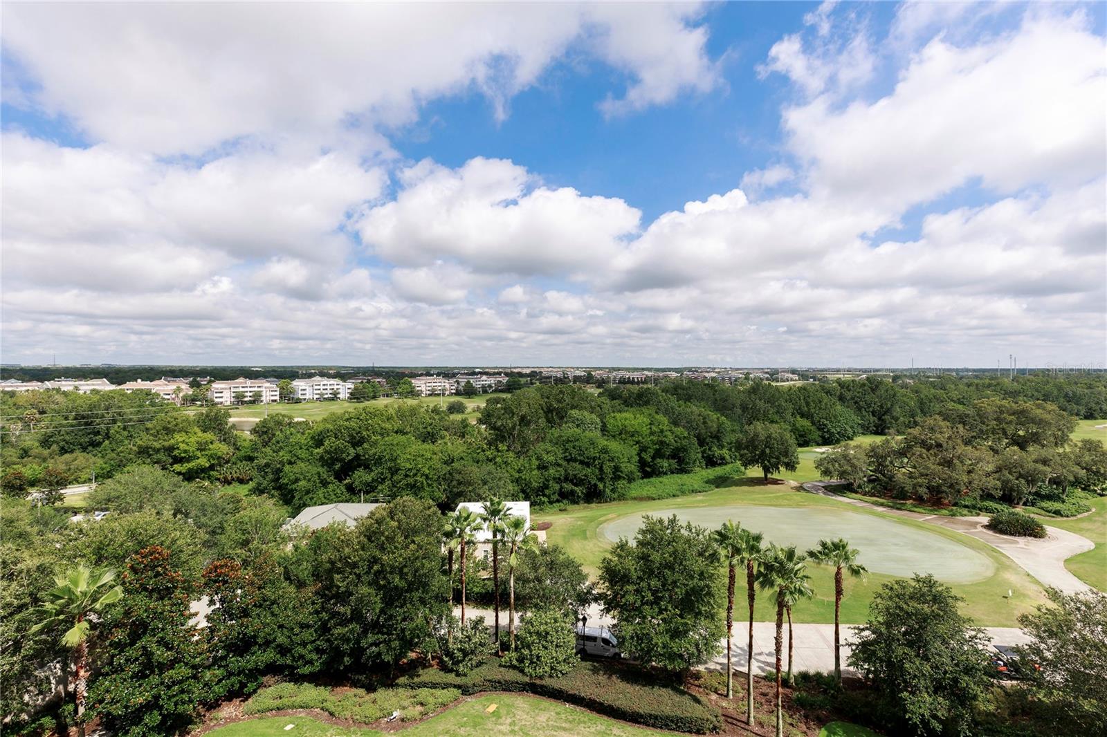 REUNION GRANDE CONDO - Residential
