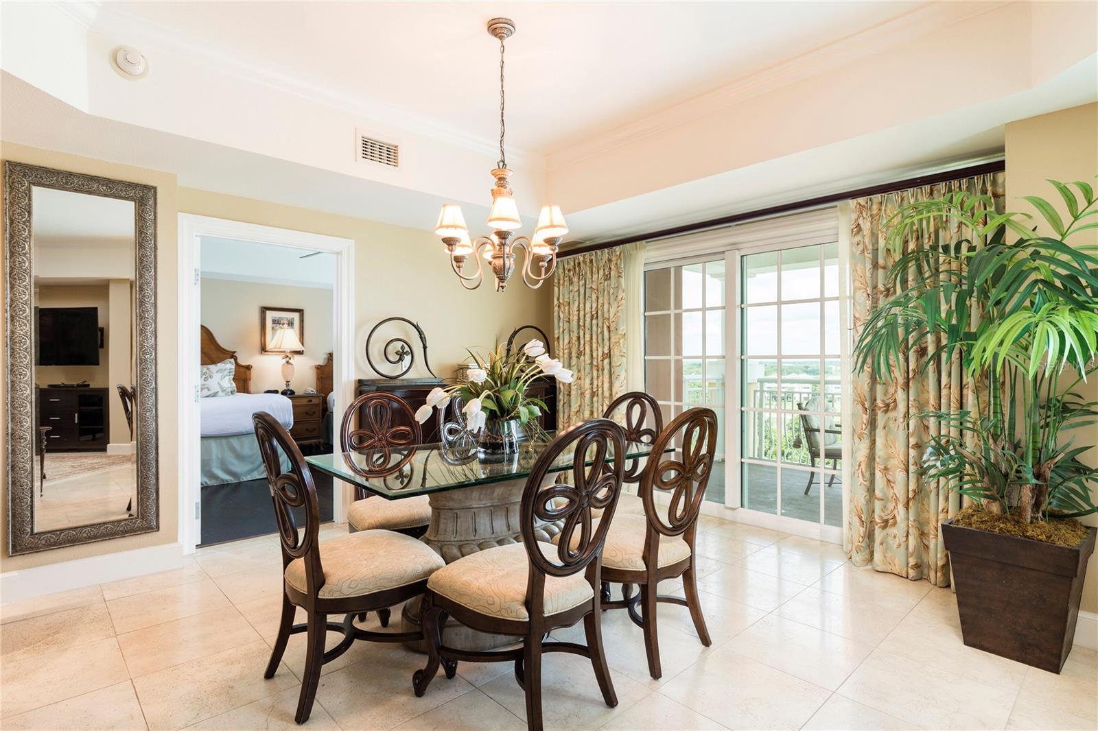 REUNION GRANDE CONDO - Residential