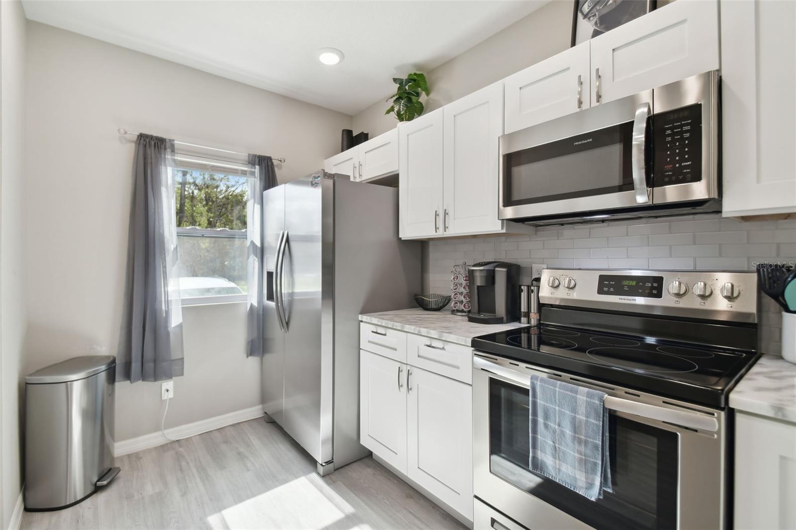 MANHATTAN-HUMPHREY TWNHMS U - Residential Lease