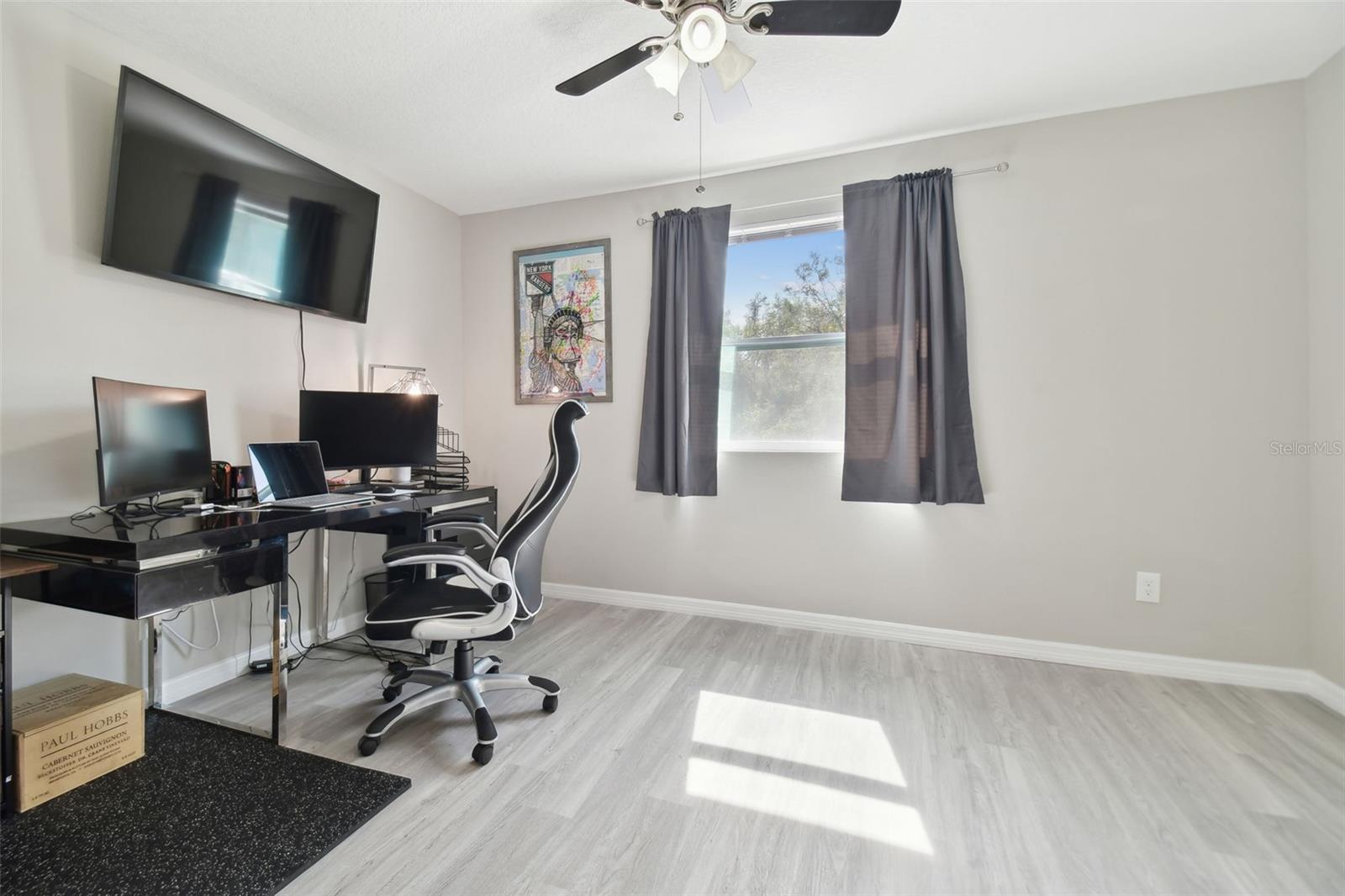 MANHATTAN-HUMPHREY TWNHMS U - Residential Lease