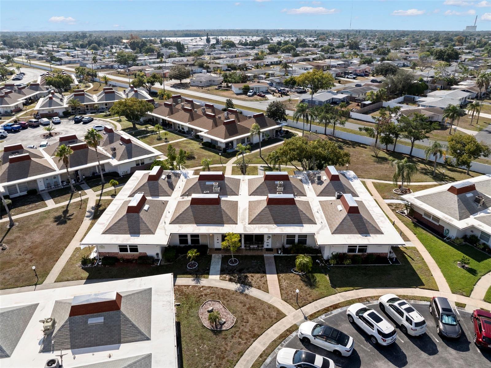 TAHITIAN GARDENS CONDO - Residential