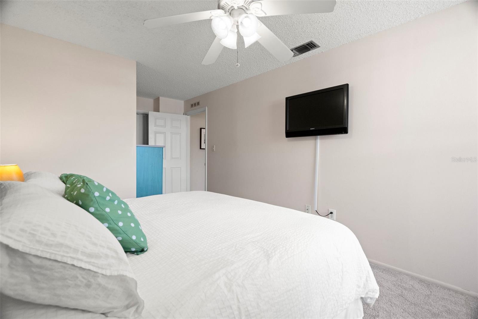 TAHITIAN GARDENS CONDO - Residential