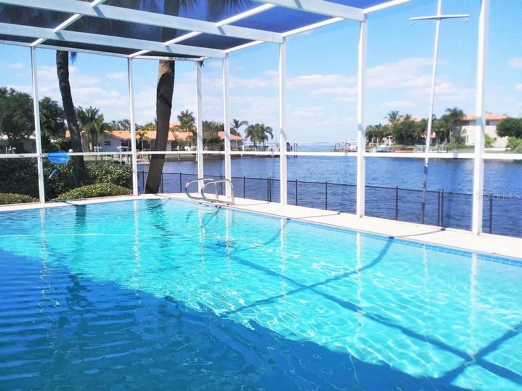 Photo of 2096 Massachusetts Avenue NE, St Petersburg, FL 33703 (MLS # TB8392337)