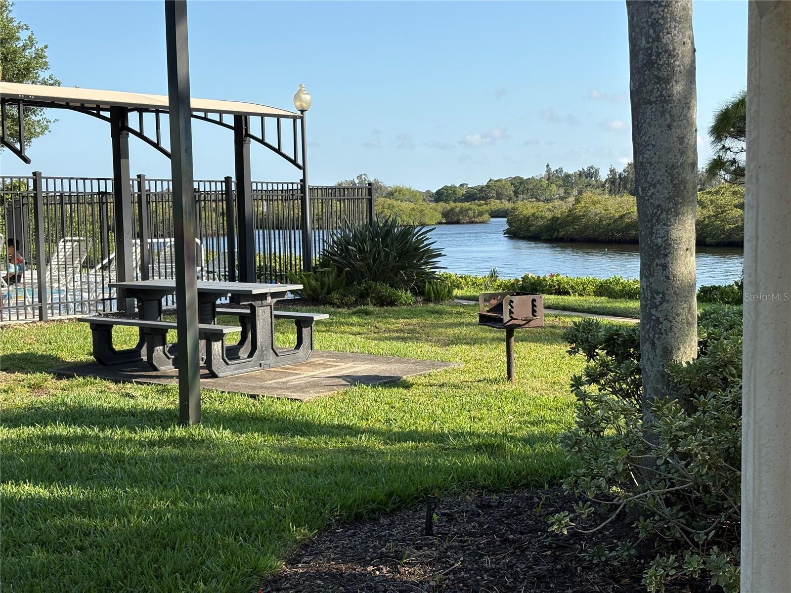 BRADEN RIVER LAKES - Residential