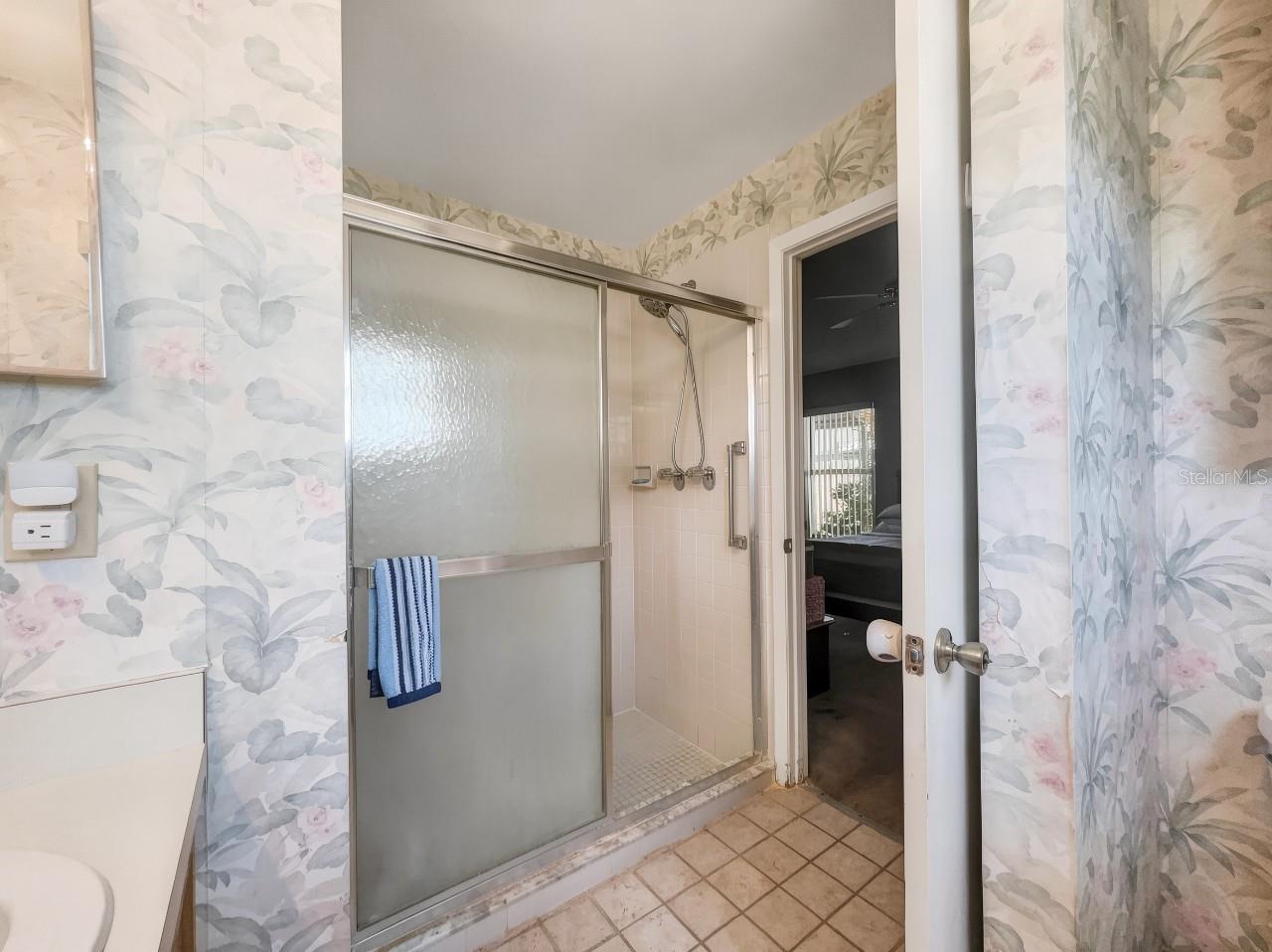 BRADEN RIVER LAKES - Residential