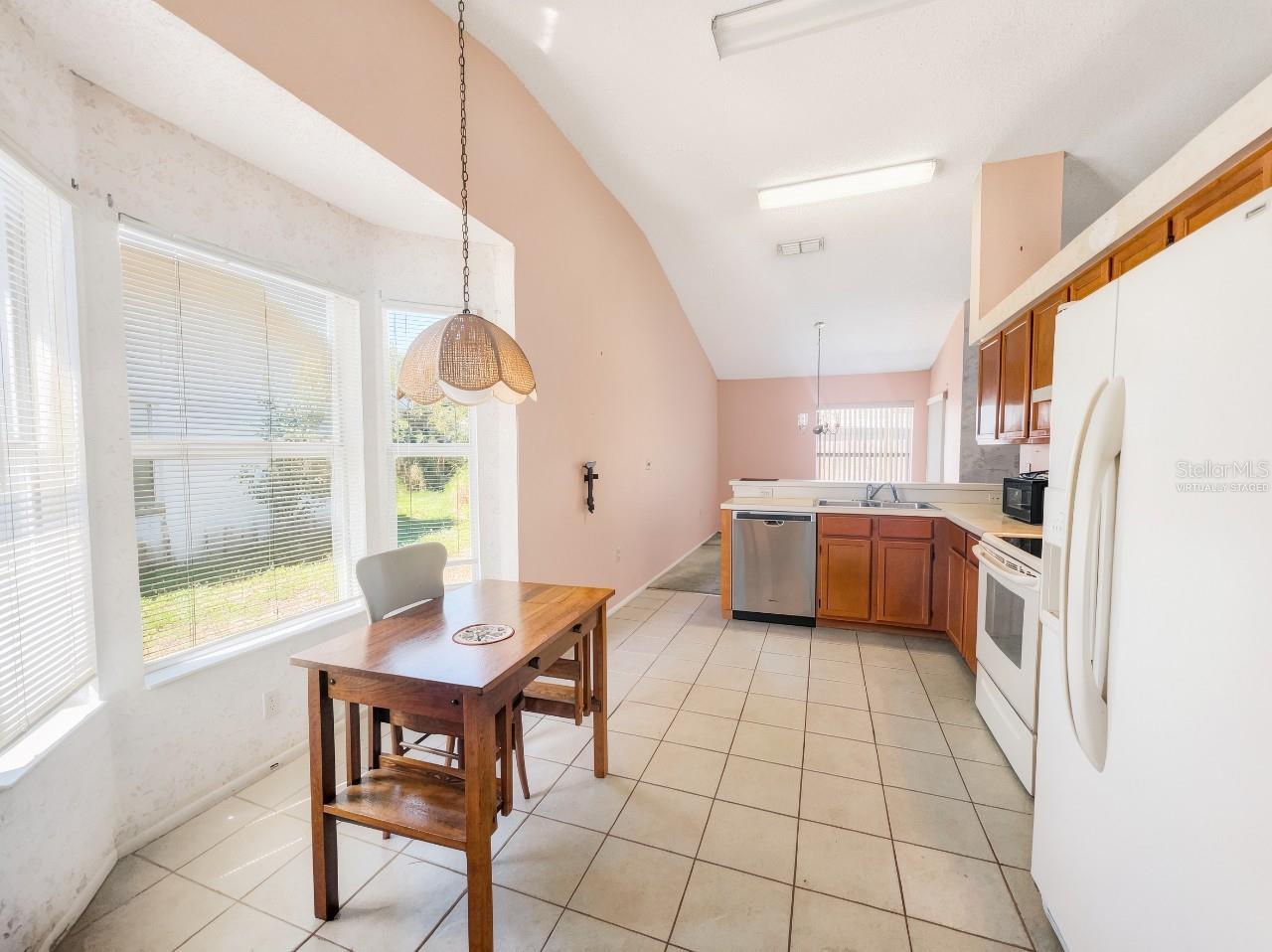 BRADEN RIVER LAKES - Residential