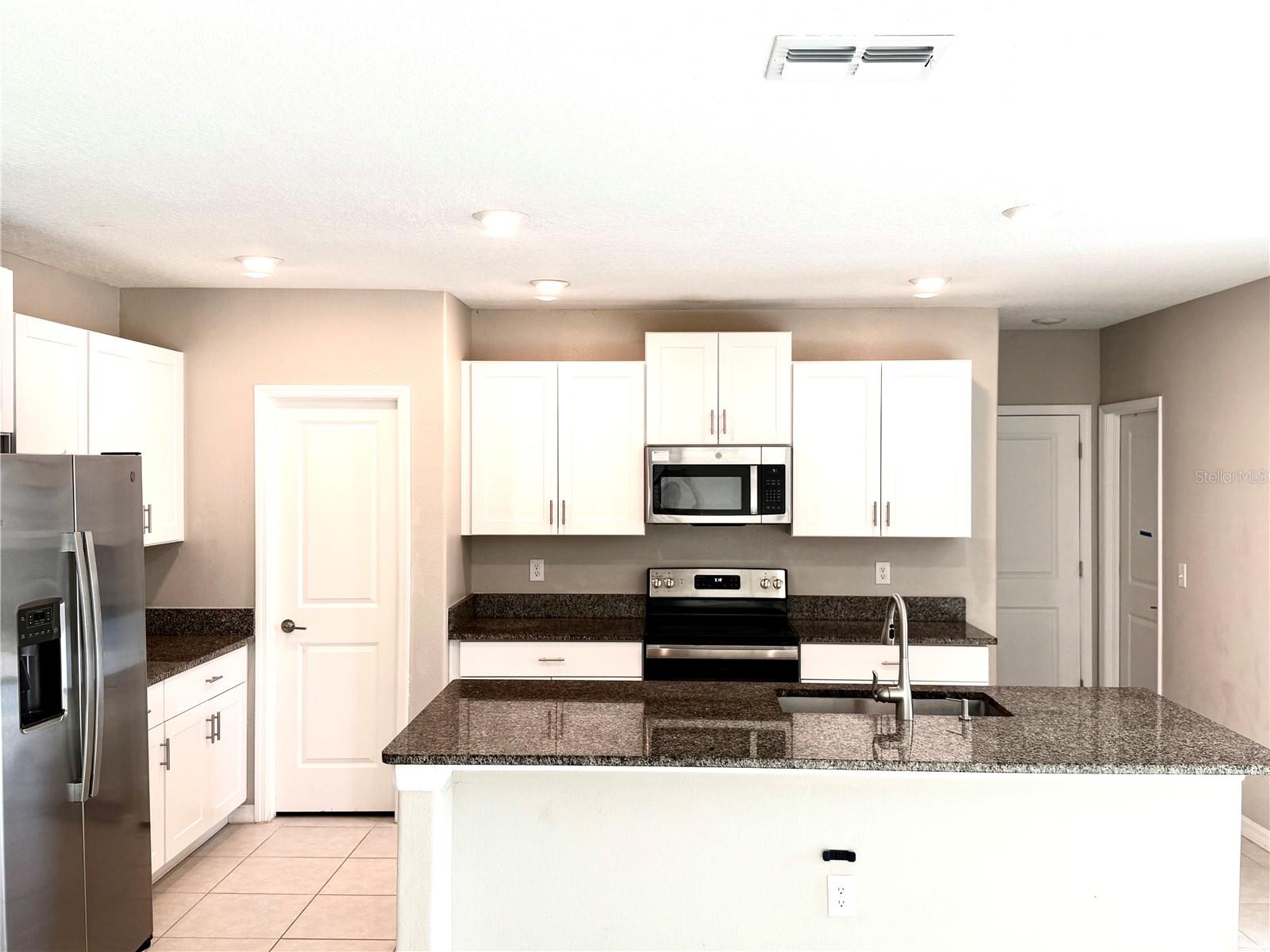 BERRY BAY SUB - Residential