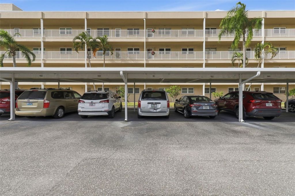 Photo of 9950 62nd Terrace N #415, St Petersburg, FL 33708 (MLS # TB8457085)