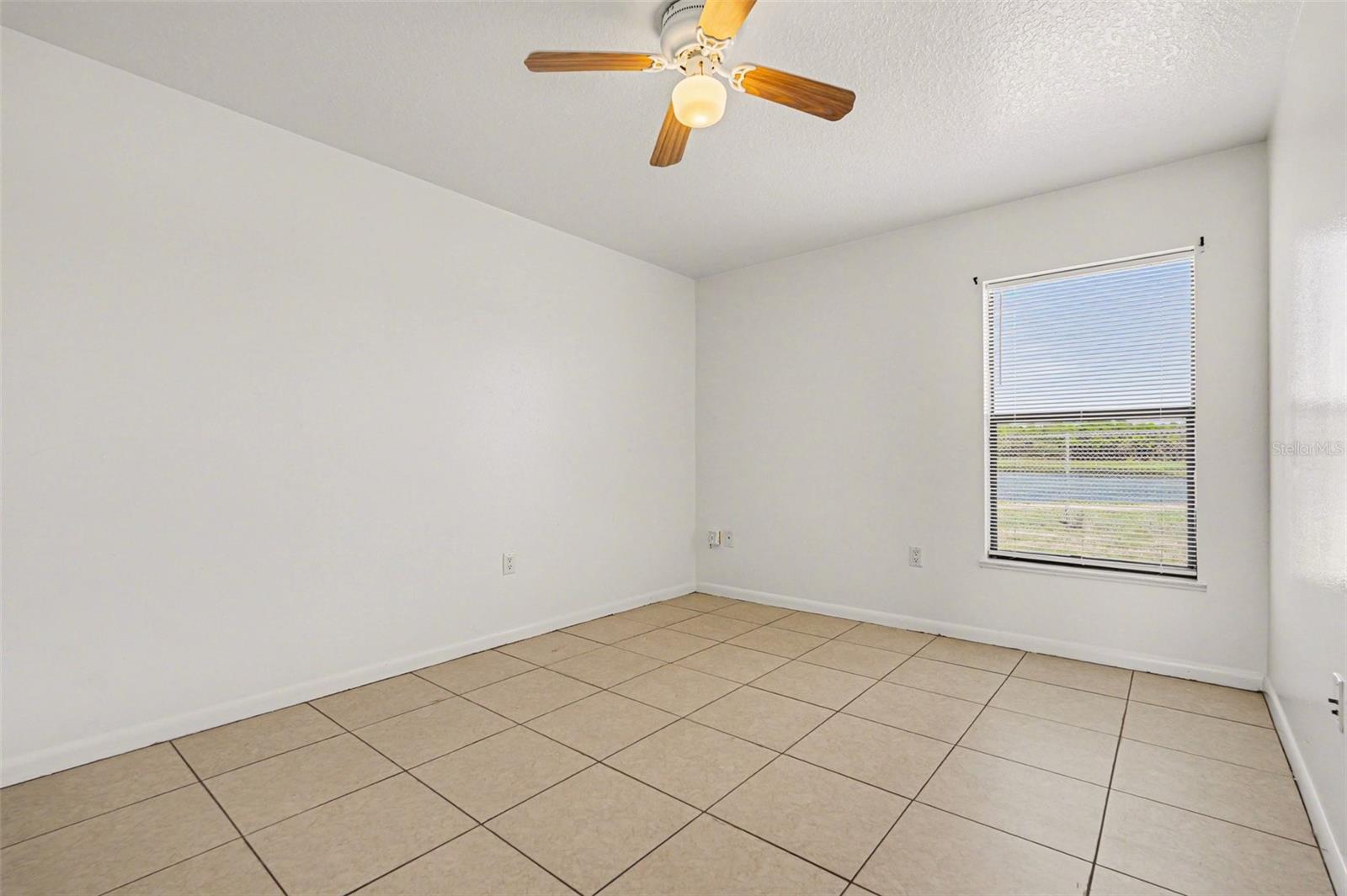 CASA LOMA SUB - Residential