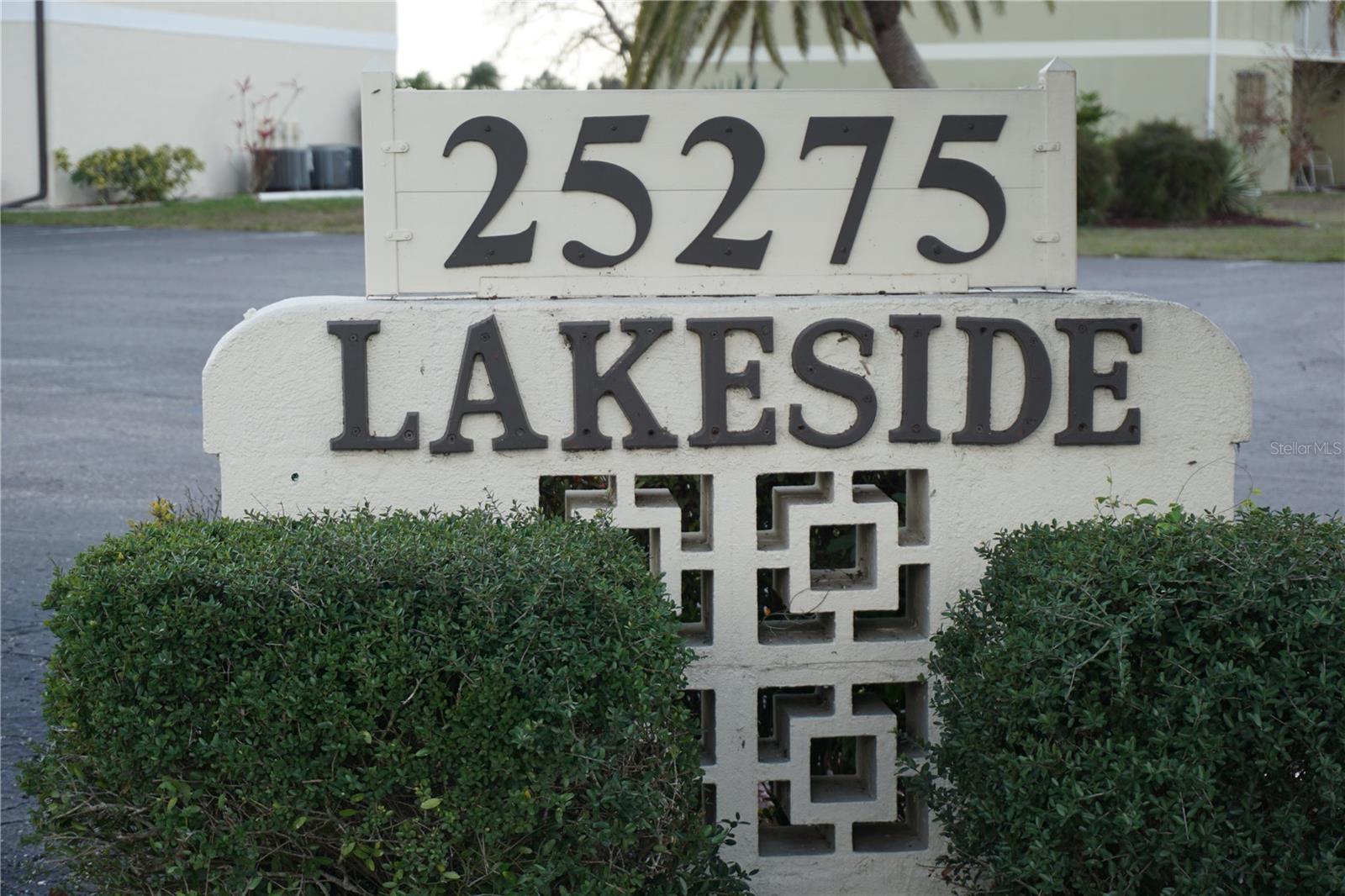 LAKESIDE CHARLOTTE COUNTY - Residential
