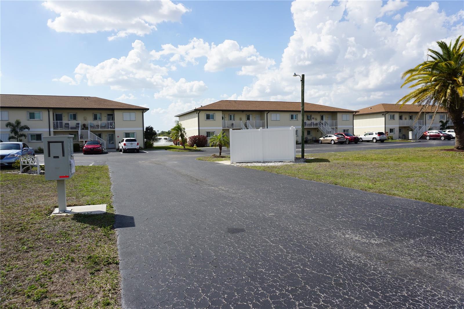 LAKESIDE CHARLOTTE COUNTY - Residential