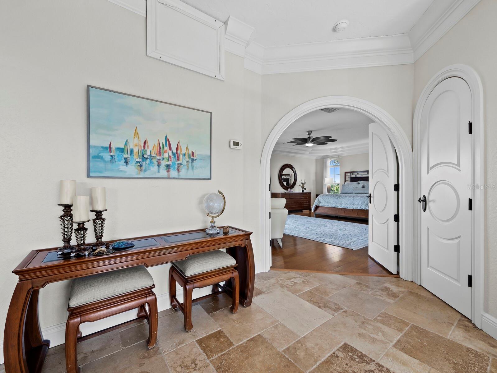 LONGBEACH ON LONGBOAT KEY - Residential