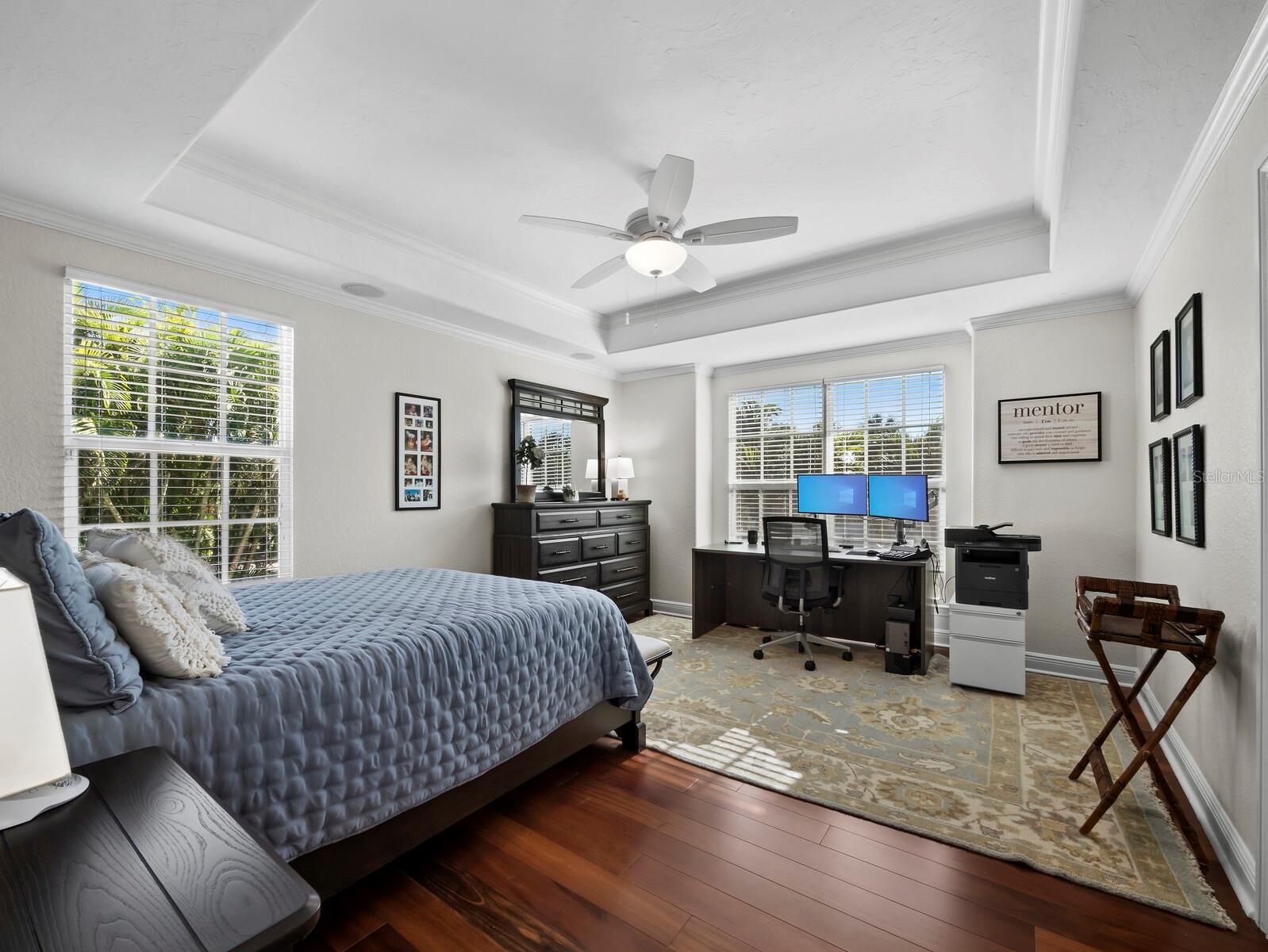 LONGBEACH ON LONGBOAT KEY - Residential